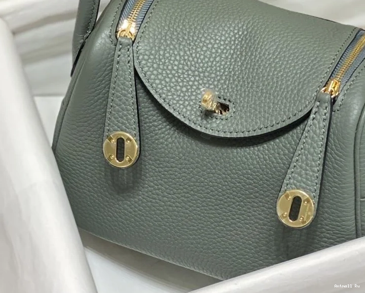 47878 Lindy Hermes Bold Bags 0703